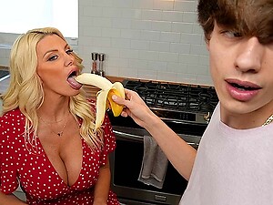 Hentai girl gets fucked